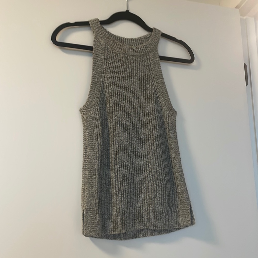 High neckline knit tank